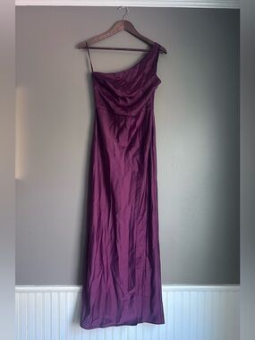 Satin One-Shoulder Sheath Bridesmaid Dress Formal Dress for Women Size 4